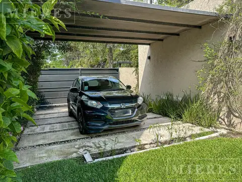 Casa en Alquiler de 3 dormitorios