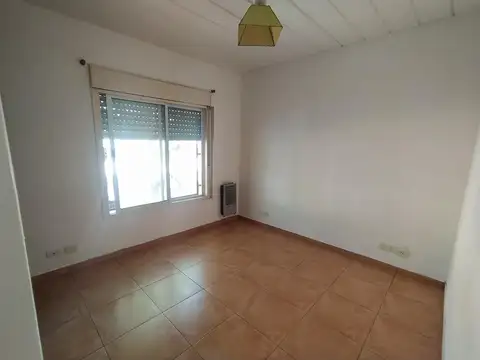 PH 3 AMB SIN EXPENSAS - PATIO CHICO