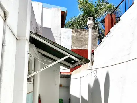 Depto Tipo Casa en Alquiler de 3 ambientes