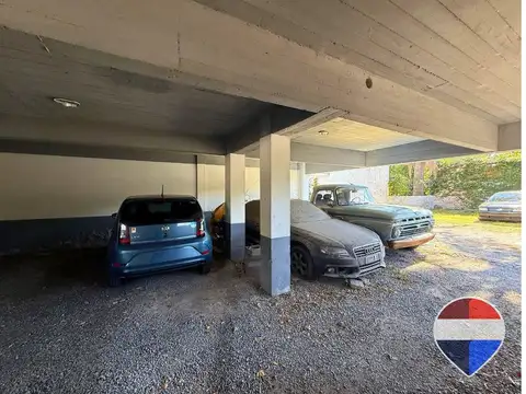 Cochera en venta, La Plata