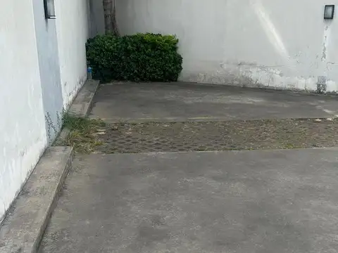 Cochera en Venta Descubierta