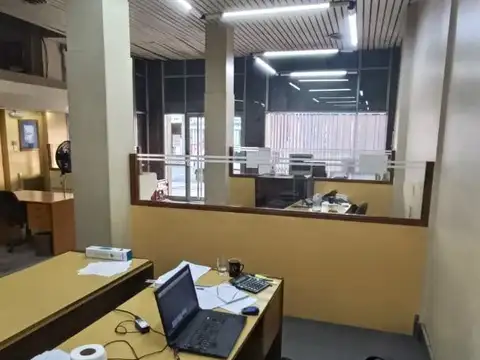 Oficina en Venta 60 años