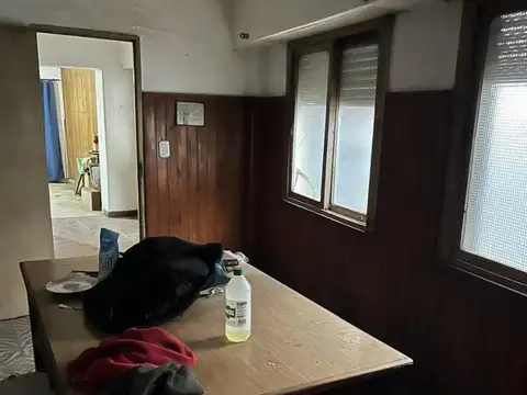 Casa en Venta en Lomas De Zamora, USD 210.000