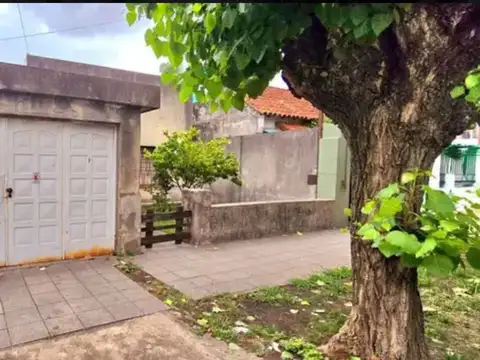 Casa en Lanus Este - Ideal Desarrollo-