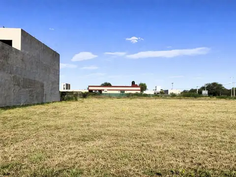Terreno en M. Robotti - Villa del Sol