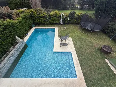 Casa en Venta en La Reja, USD 280.000