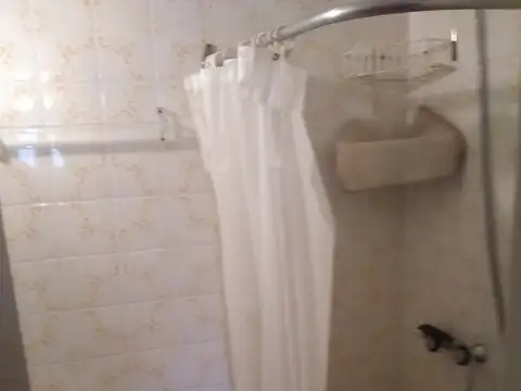 Venta deprtamento en estado impecable