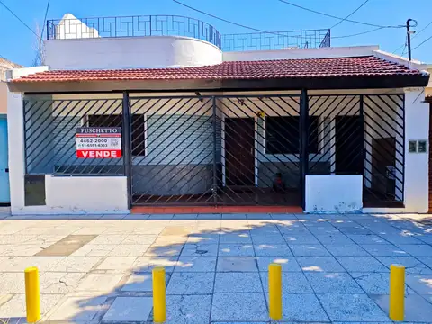 VENTA CASA DE 3 AMBIENTES EN CIUDAD MADERO VILLA MADERO