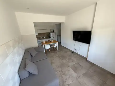 Depto Tipo Casa en Venta de 2 ambientes