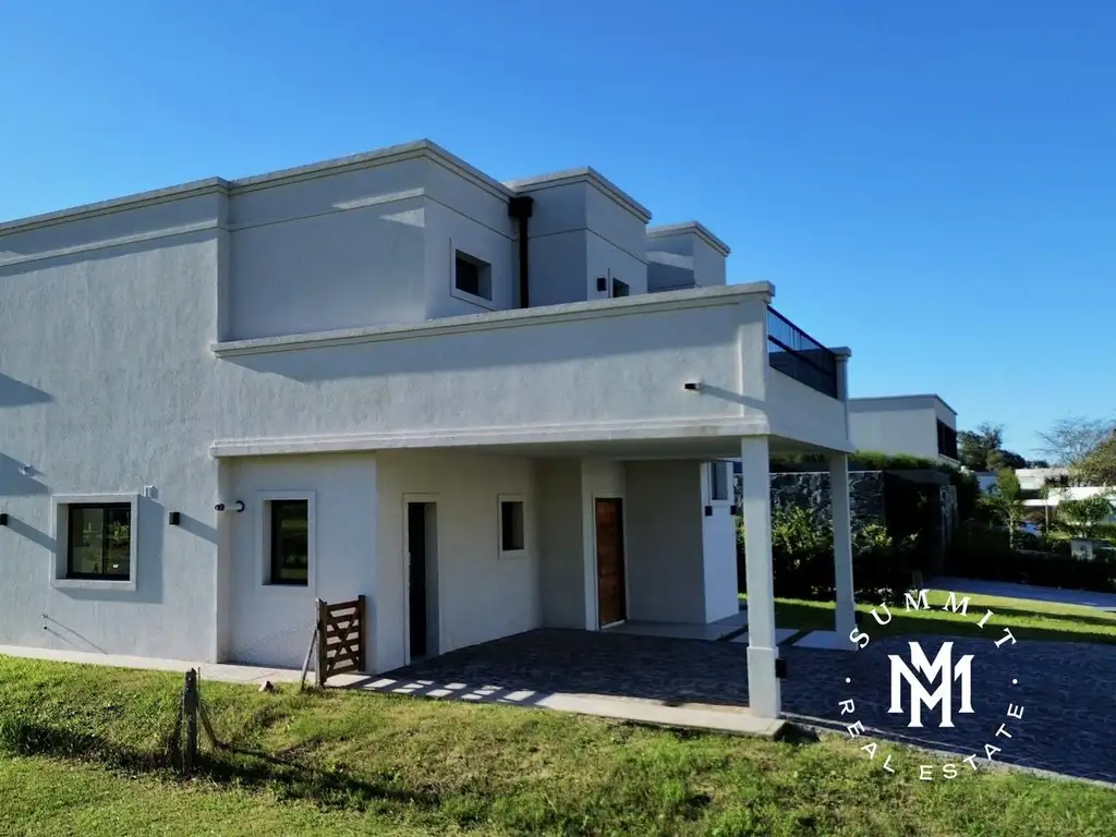 Casa en Greenville Polo & Resort