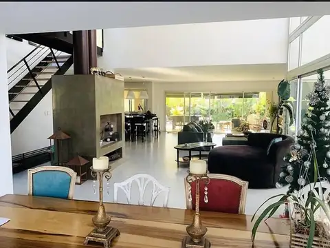 Casa en Venta en Quilmes, USD 620.000