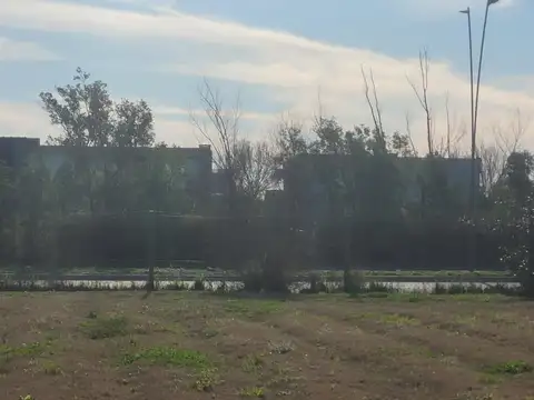 Terreno en Venta 19  mts Fondo