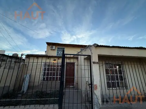 Casa a Refaccionar en Rincón de los Sauces