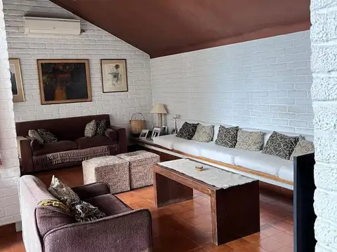 Casa en Venta en Mendoza, USD 185.000