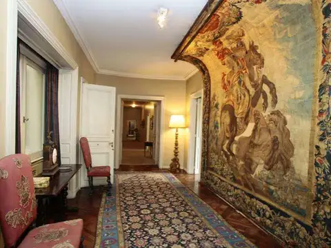 Departamento 10 ambientes con 6 baños