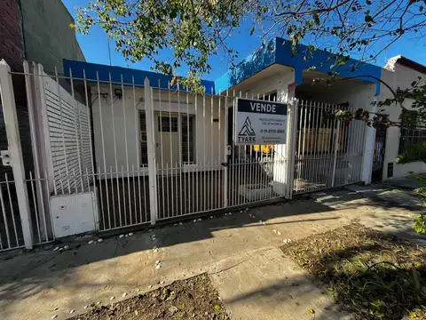 Casa - Venta - Argentina, Lomas de Zamora - Mosconi 334