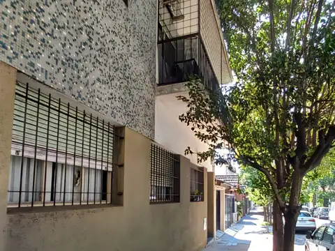 Avellaneda 1800, Piso 1