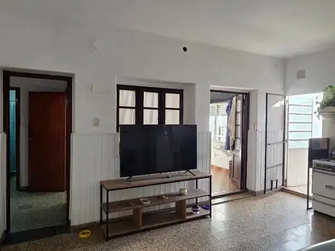 CASA DE DOS DORMITORIOS
