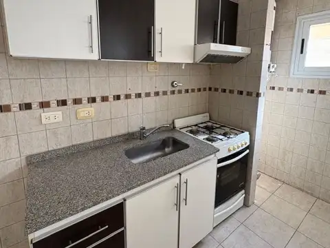 Departamento en Alquiler en Santos Lugares, $ 1.100.000