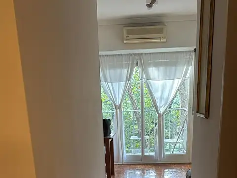 EXCELENTE DEPARTAMENTO 2 AMBIENTES - MUY LUMINOSO - TOTALMENTE AMUEBLADO