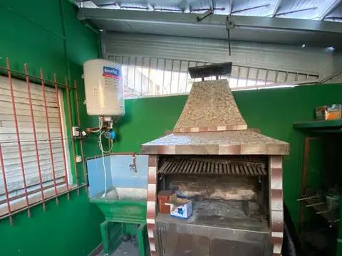 VENTA PH 3 AMBIENTES CON PATIO CASTELAR