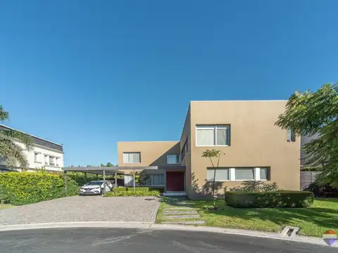 Venta Casa 5 ambientes Las Liebres