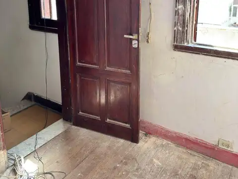 Casa en Venta con 4 cocheras