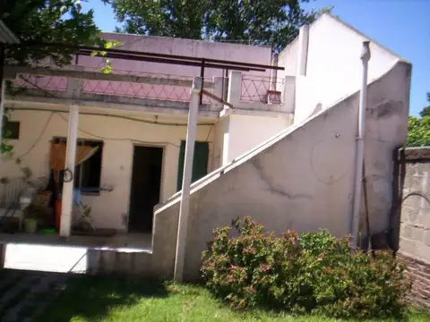 Excelente Casa ideal inversor! EL VALOR ES LIBRE DE GASTOS