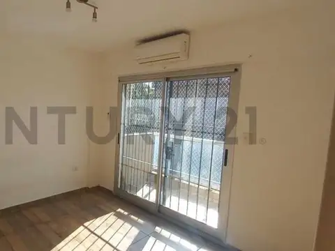 Departamento en Alquiler en Villa Bosch, $ 650.000