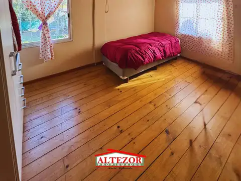 Las Azucenas 2400