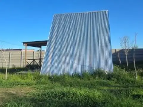 Casa 2 ambientes con 1 baño