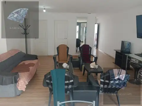Depto Tipo Casa en Venta con 1 cocheras