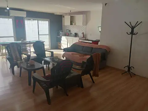 Depto Tipo Casa en Venta de 3 ambientes
