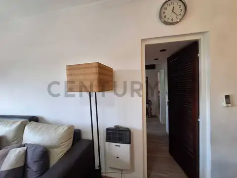 Departamento en Venta en Villa Luro, USD 144.500