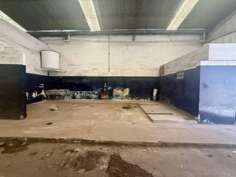 Alquiler Galpón / Depósito en La Paternal