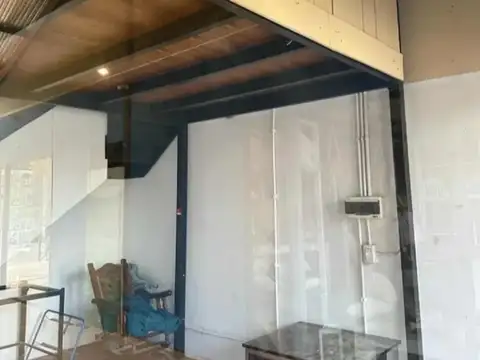 HERMOSO LOCAL CENTRICO EN TIGRE