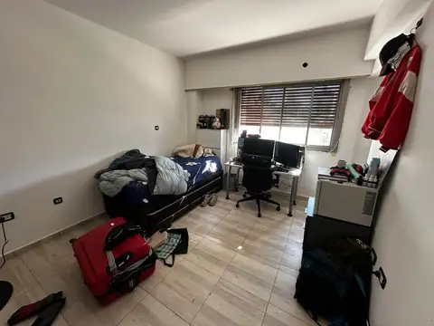 Departamento 5 ambientes con 1 baño