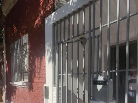 MENDOZA 5100 CASA UN DORMITORIO