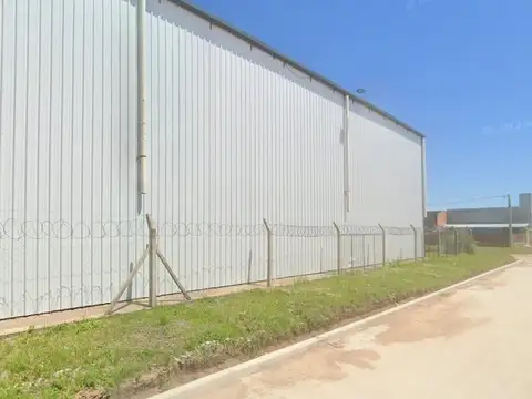 Los Álamos  al 500 altura Gervaso al 500) acceso por calle lateral