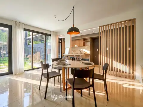 Casa en Venta de 4 dormitorios