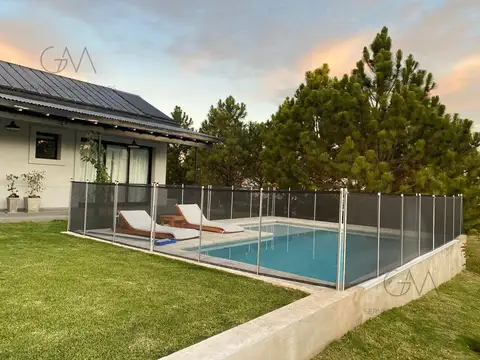 Casa en alquiler – Barrio Rumencó