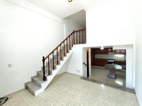 Departamento en Alquiler en Villa Luro, $ 830.000