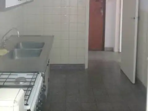 E Zeballos 1200, Piso 2