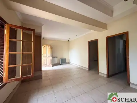 Casa en Venta en Barrio Garin Norte, USD 80.000