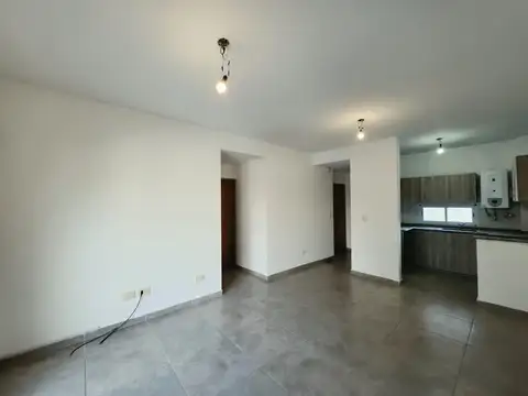 Departamento en Alquiler en Martín Coronado, $ 600.000