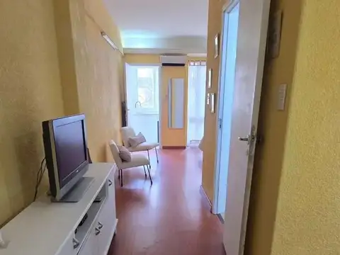 Sarmiento e/ Alberti y Gascón