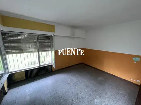 Casa en Venta en Monte Grande, USD 450.000