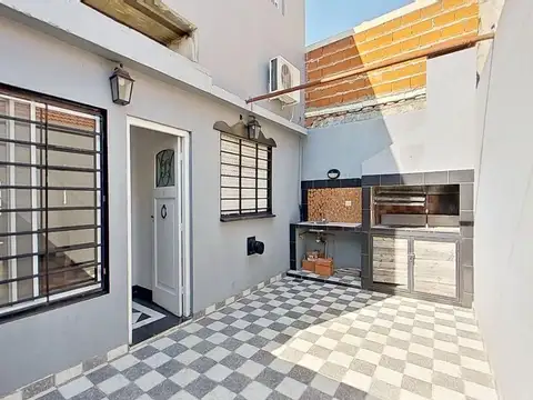 Depto Tipo Casa en Venta de 4 dormitorios