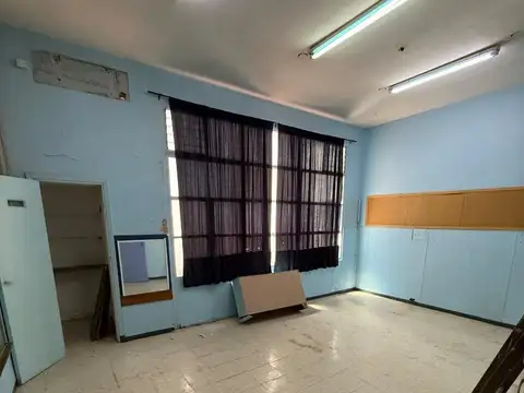 Local en Alquiler 40 años