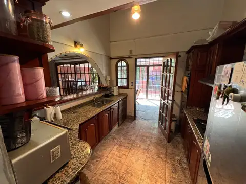 CASA EN VENTA - ESCOBAR